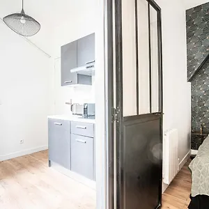 146 - Urban Cosy Flat In Apartment Paris