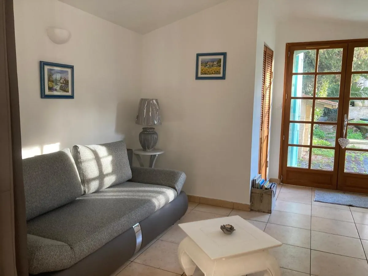 Gite Encore Un Soir Hyères Frankreich