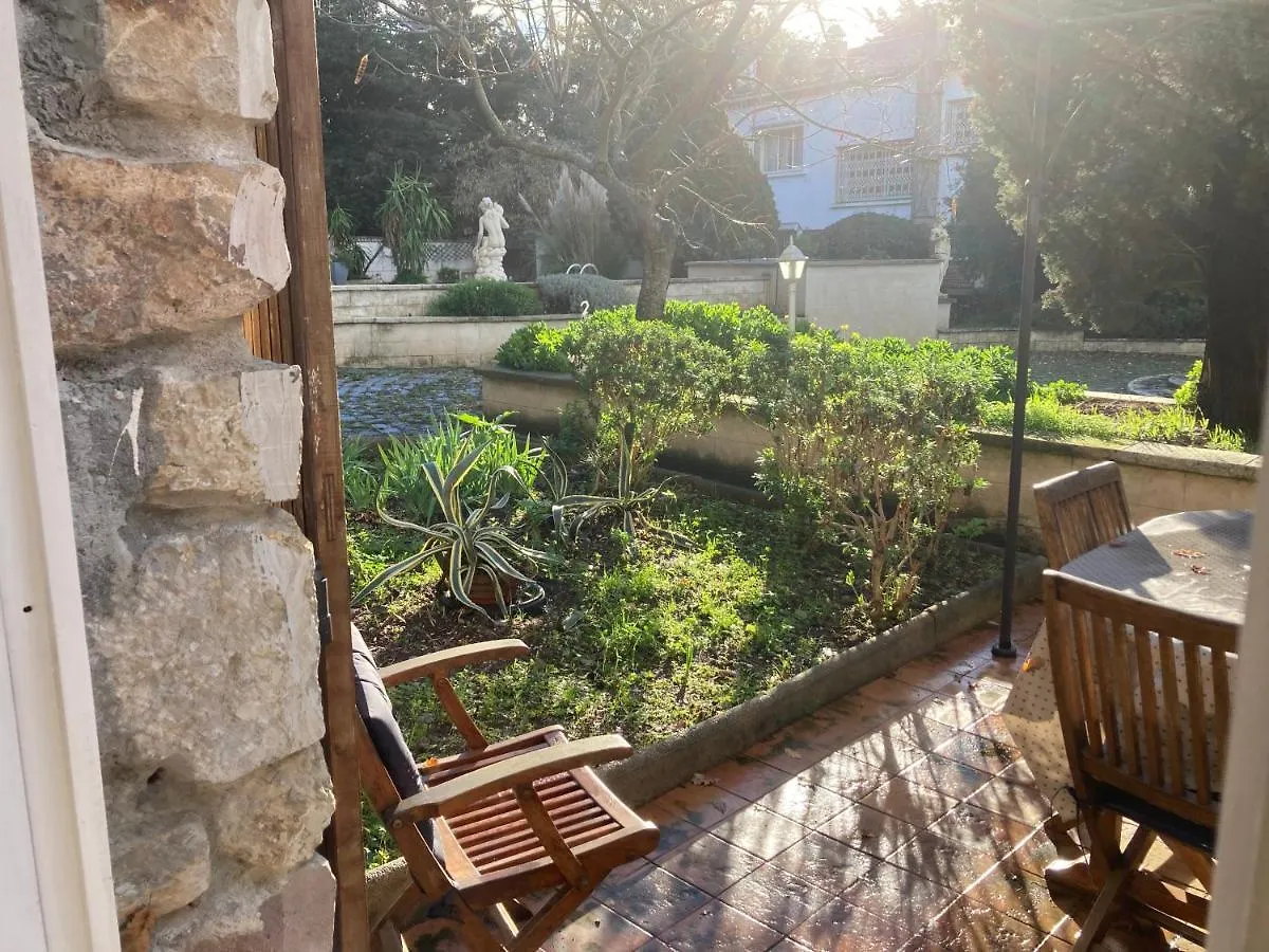 Gite Encore Un Soir Hyères Ferienhaus